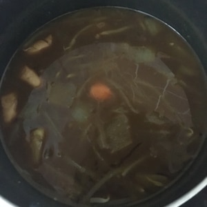 野菜たっぷりのカレースープ